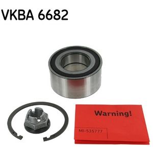 SKF Wheel Bearing Kit Front VKBA6682