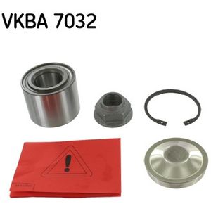 SKF Wheel Bearing Kit Rear VKBA7032