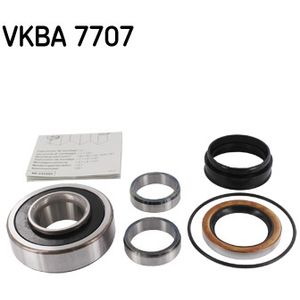 SKF Wheel Bearing Kit Rear VKBA7707